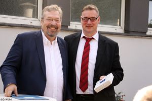 v.l. Staatssekretär Andreas Statzkowski mit dem 1. Vorsitzenden Thomas Unger